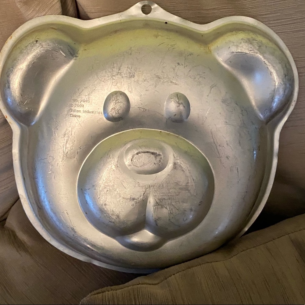 Cake pan